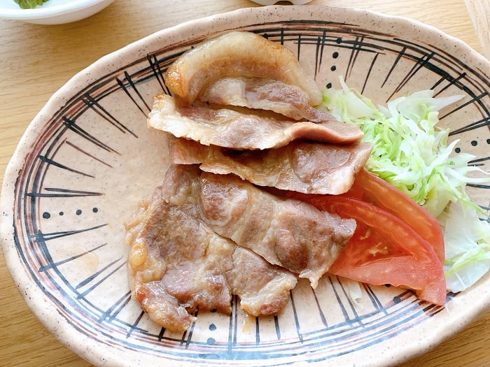 【昼食】豚肉の生姜焼き