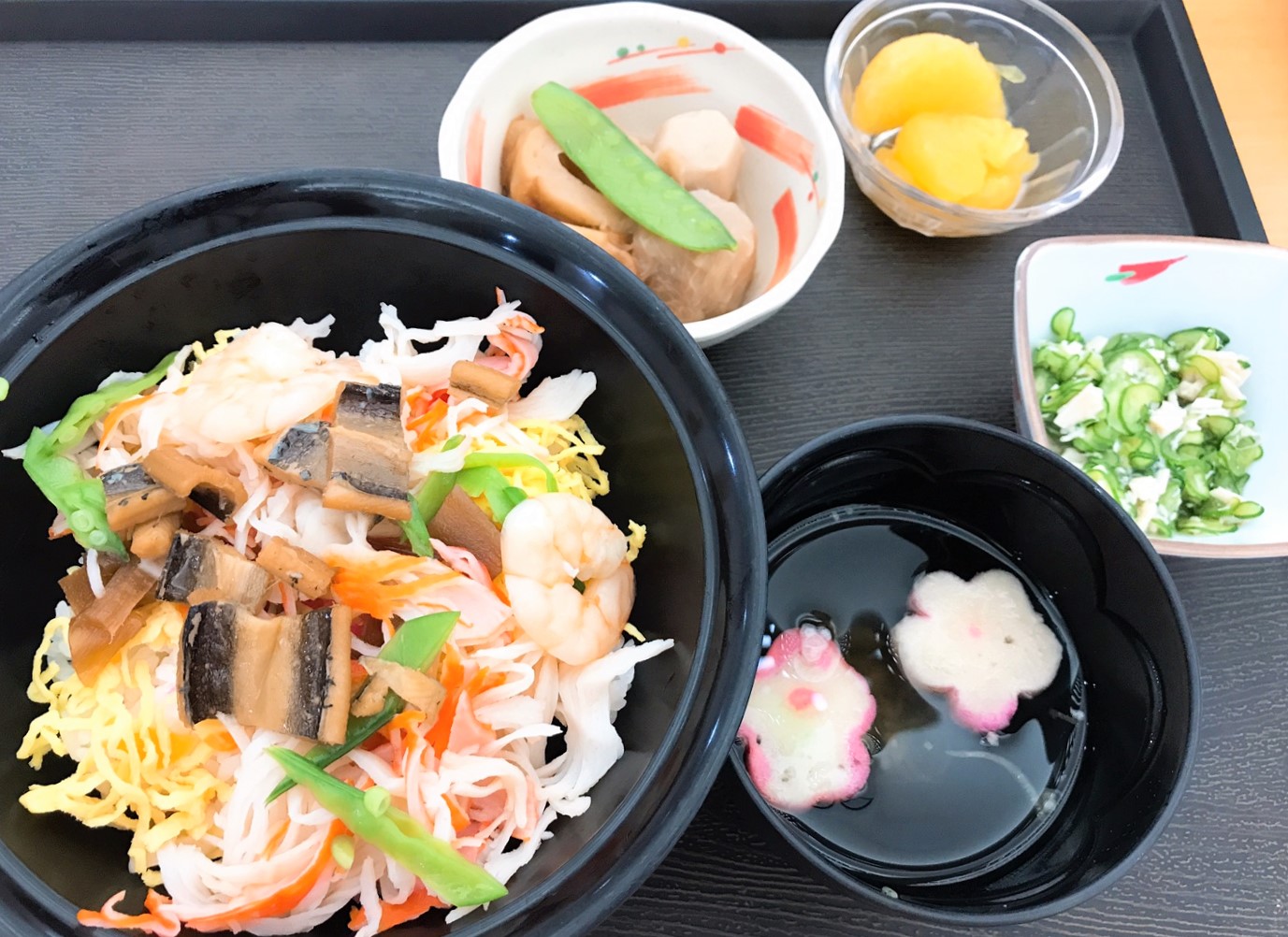 ちらし寿司（夕食）