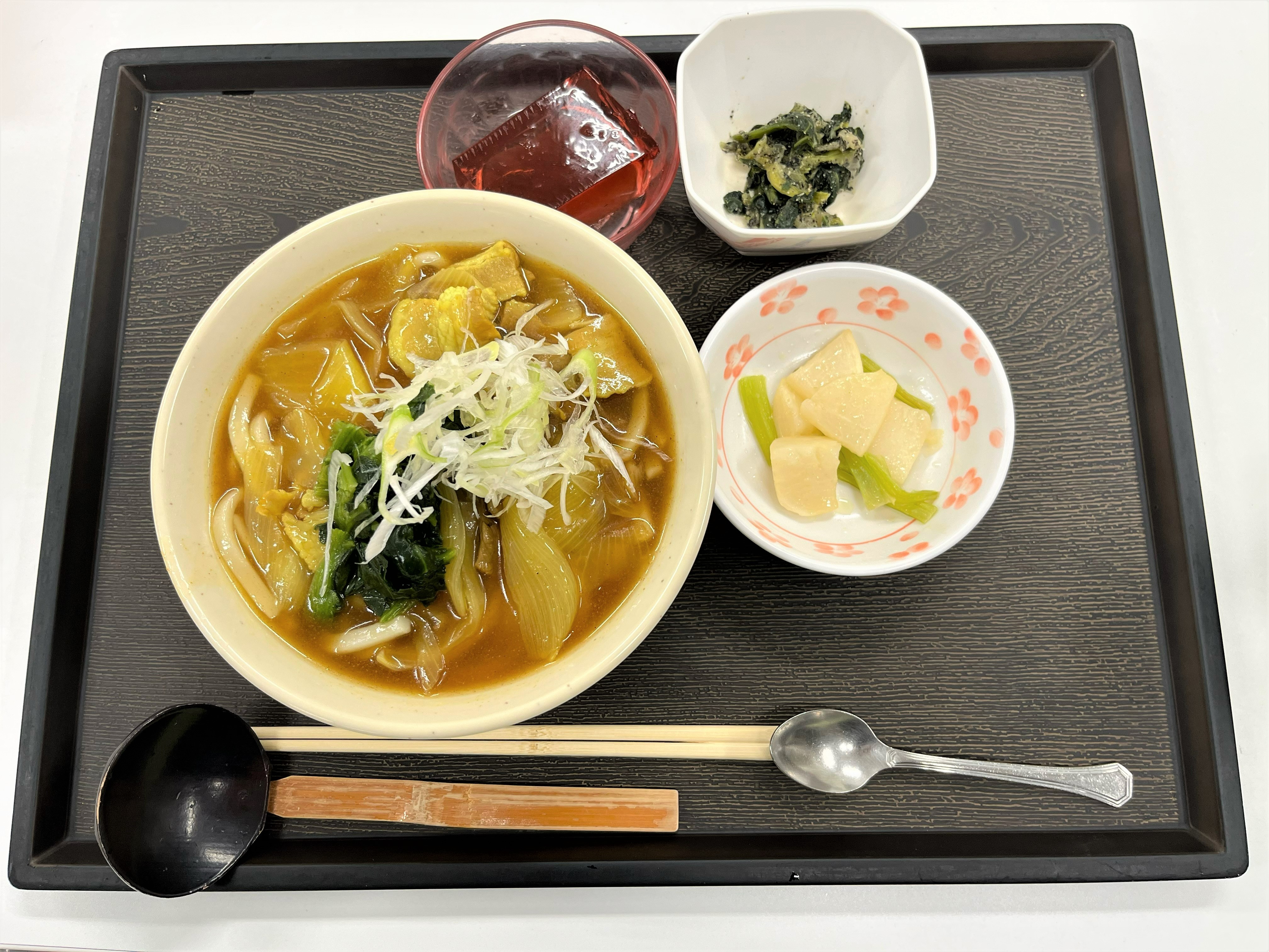 カレーうどん（昼食）