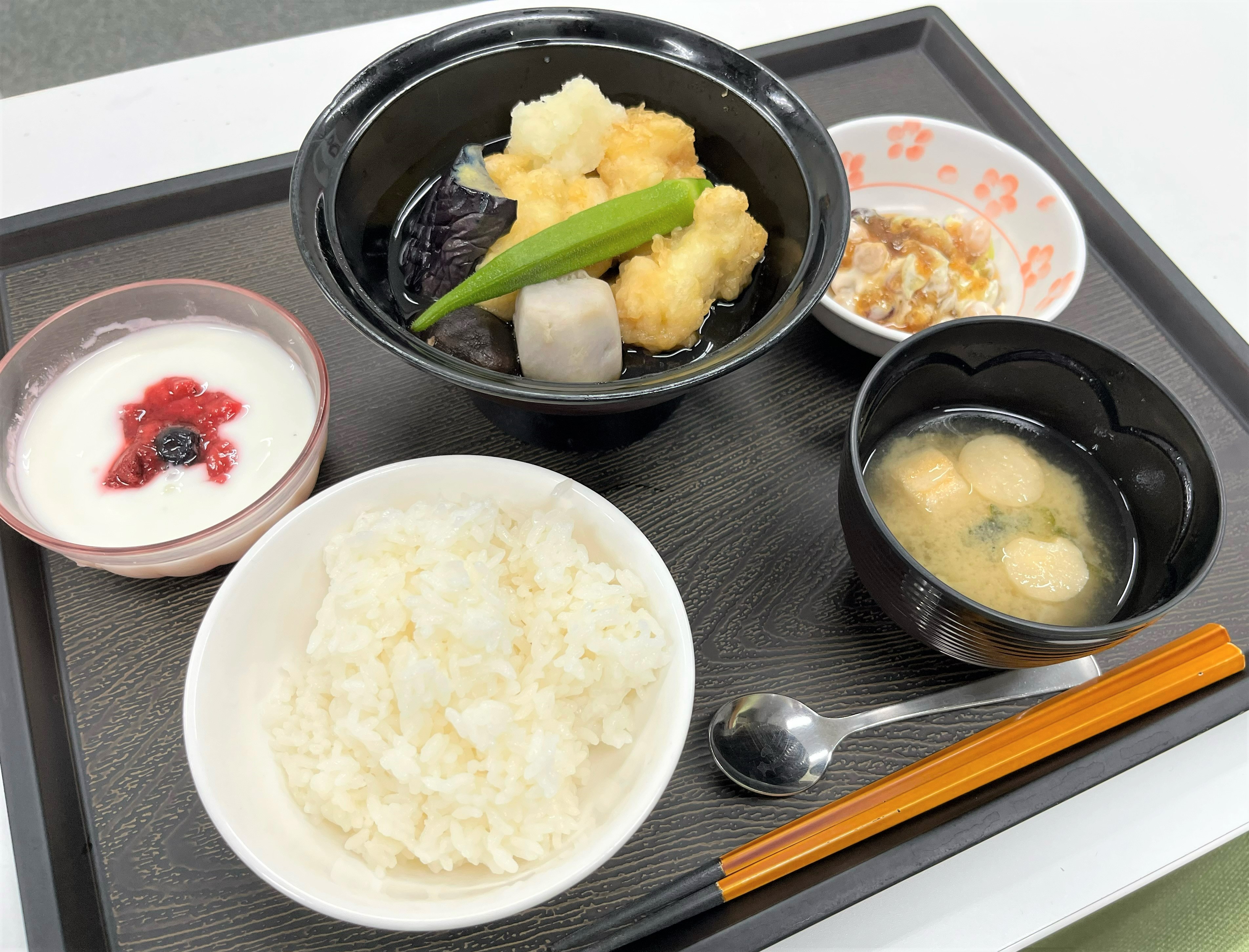 味さんぽ「鱧の揚げ出し」（昼食）