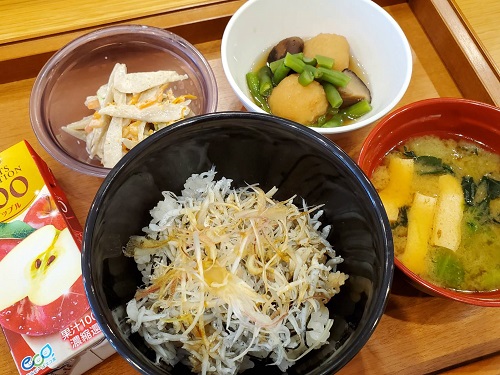 【昼食】釜揚げしらす丼