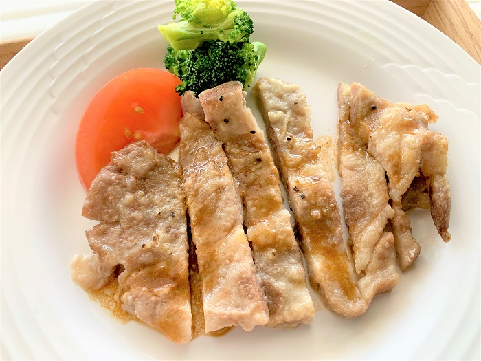 【昼食】ポークソテー