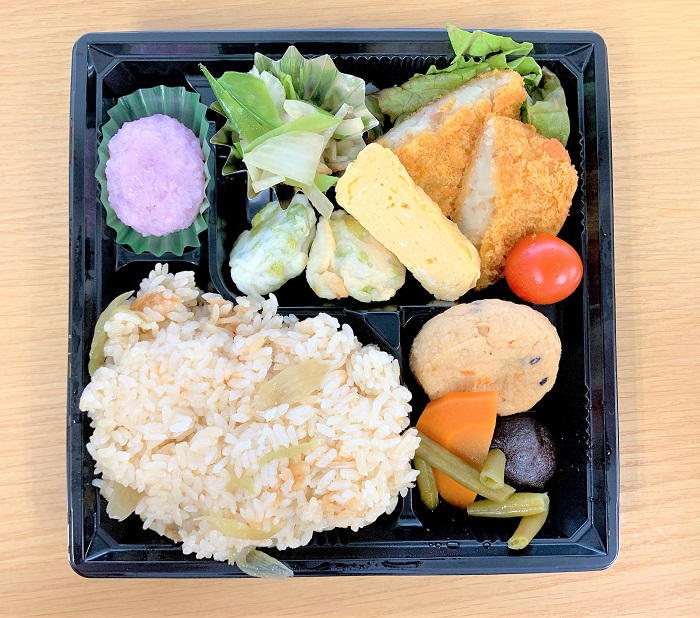 【昼食】お花見弁当