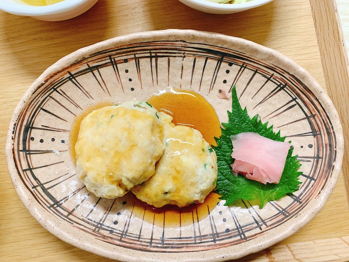 【昼食】鶏つくねの照り焼き