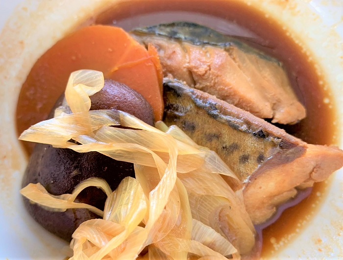 【昼食】サバの味噌煮