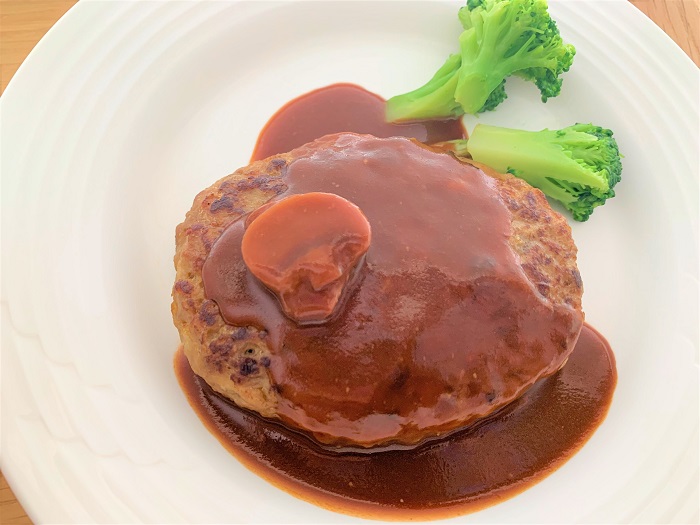 【昼食】ハンバーグ～デミグラスソース～