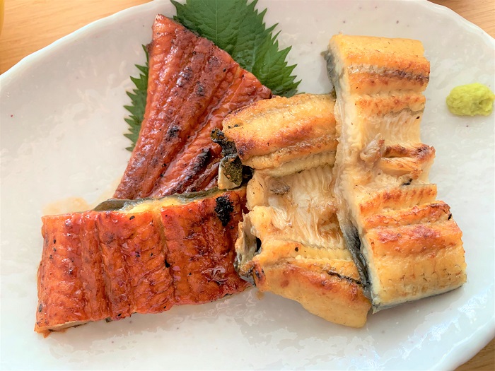 【夕食】鰻の蒲焼きと白焼き