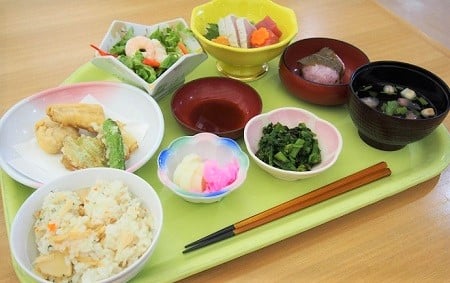 3月のスペシャルメニュー（夕食）