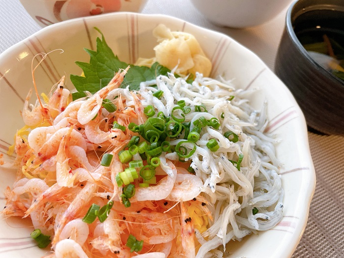 駿河丼（桜エビ＆しらす）～おすすめメニュー～