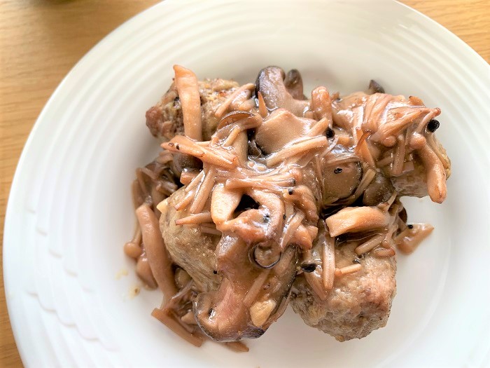 【昼食】肉団子のきのこソース