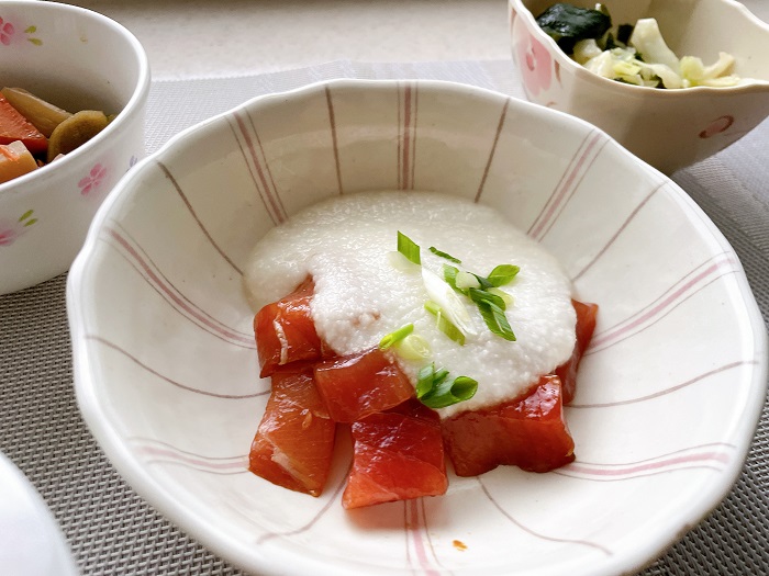 マグロの山かけ