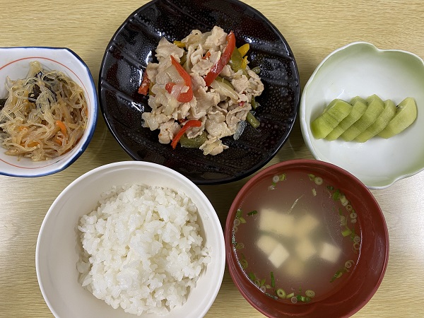 夕食【豚肉のオイスターソース炒め】
