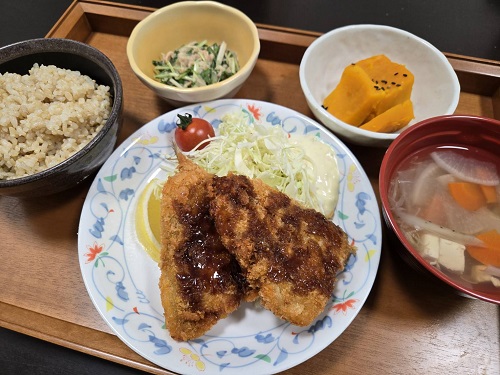 【昼食】アジフライ