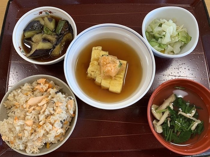 【昼食】シェフスペシャルメニュー