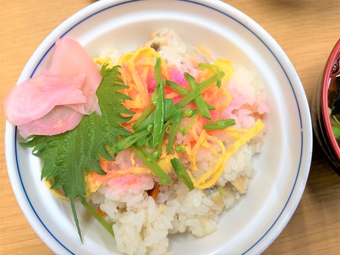 【昼食】アナゴの散らし寿司