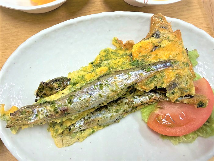 【昼食】ししゃもの青のりバター焼き
