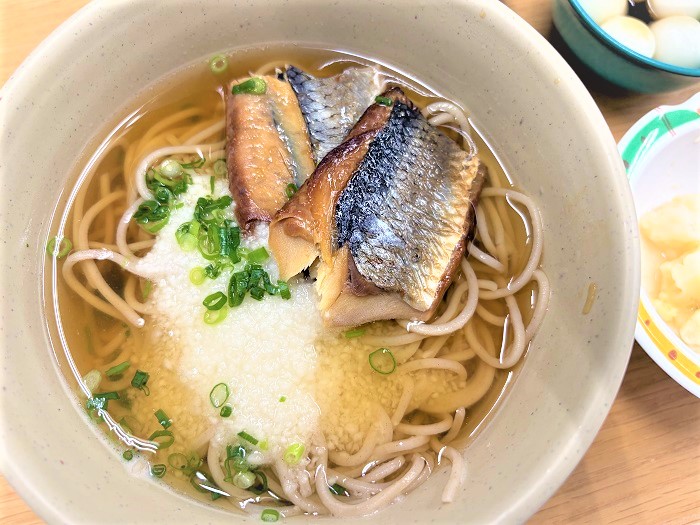 【昼食】とろろにしんそば