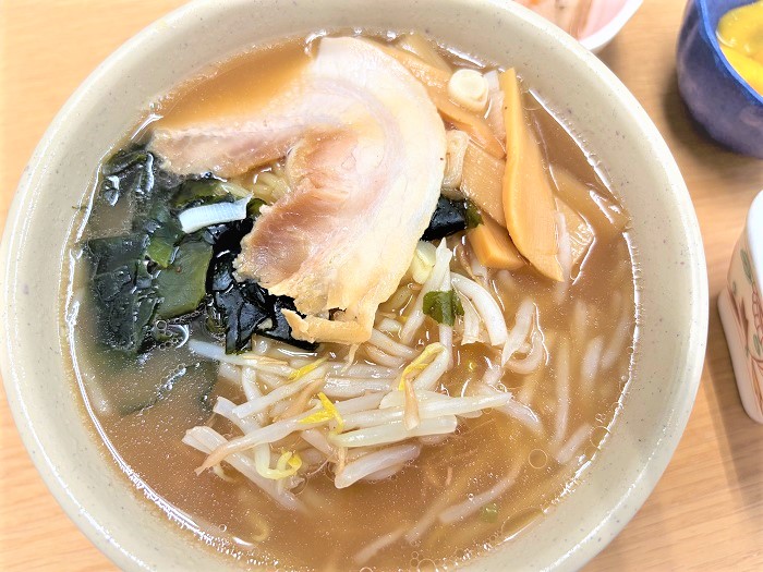 【昼食】豚骨醤油ラーメン	
