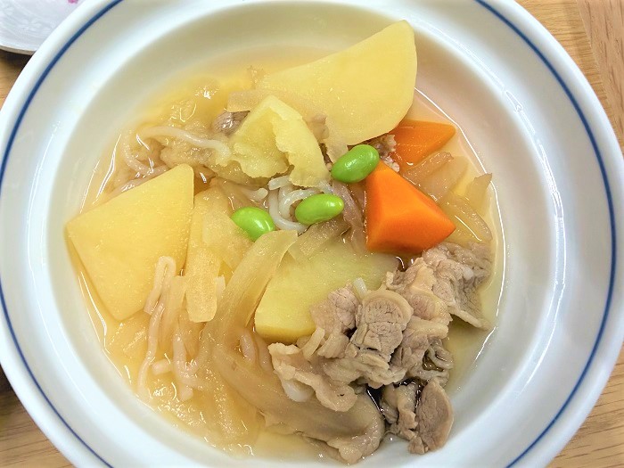 【昼食】牛肉じゃが