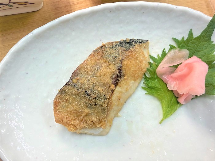 【昼食】サバのごま焼き

