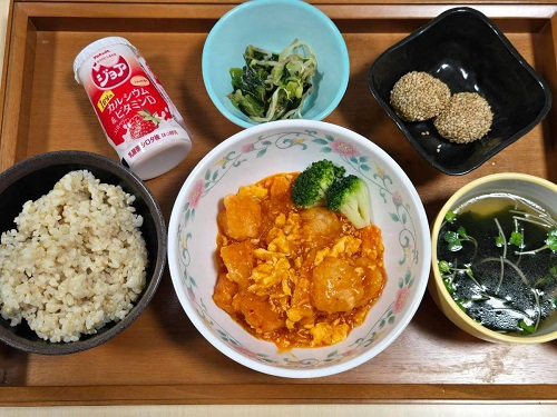 【昼食】海老チリ玉子ソース
