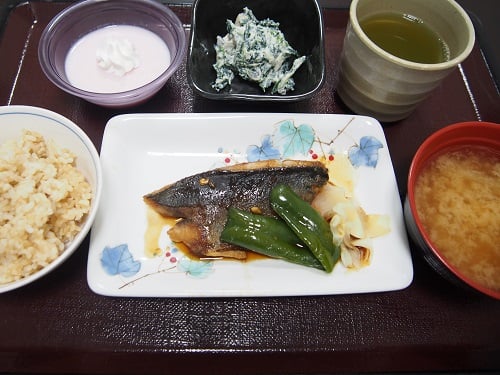 【昼食】アジの蒲焼き
