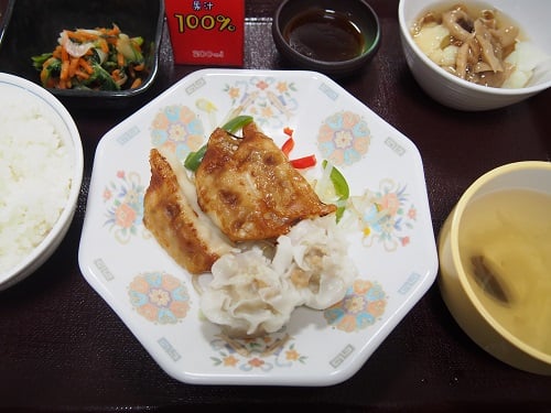 【昼食】4月2日（木）