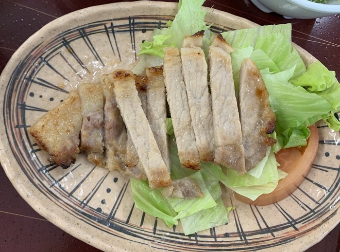【昼食】豚肉の生姜焼き