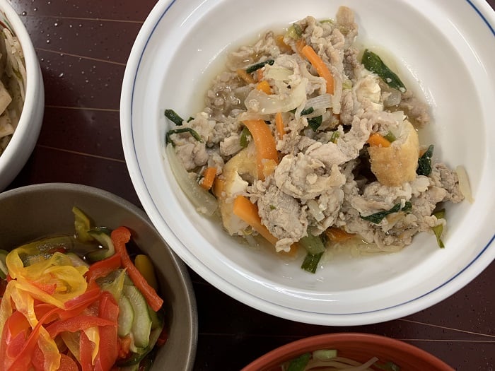 【昼食】豚肉と厚揚げの炒め物