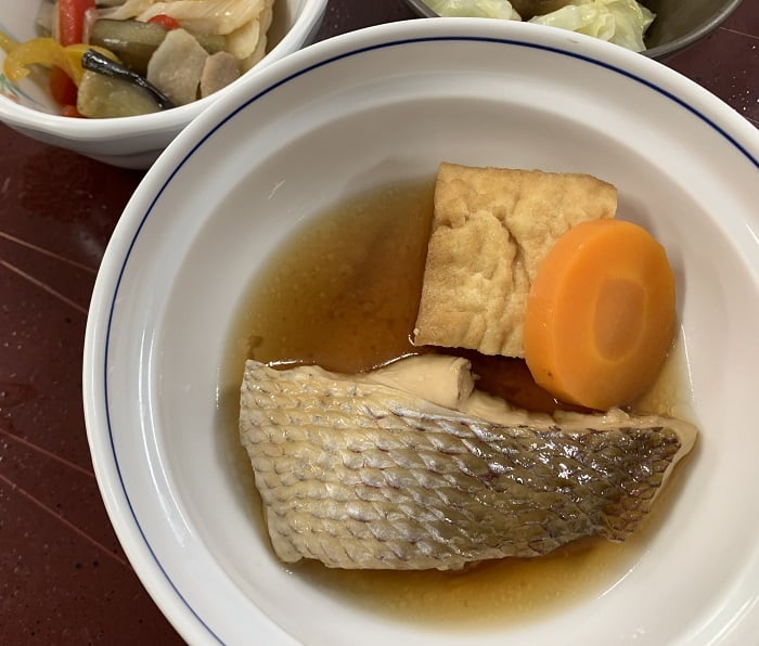 【夕食】タイの煮つけ