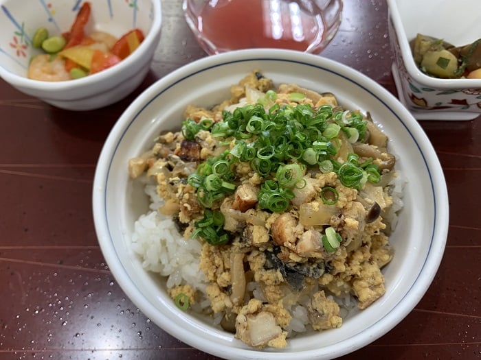 【昼食】うな玉丼