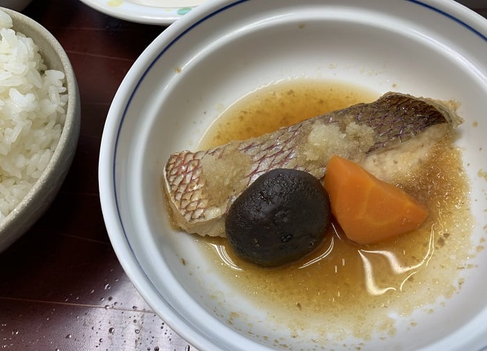 【昼食】タイのおろし煮