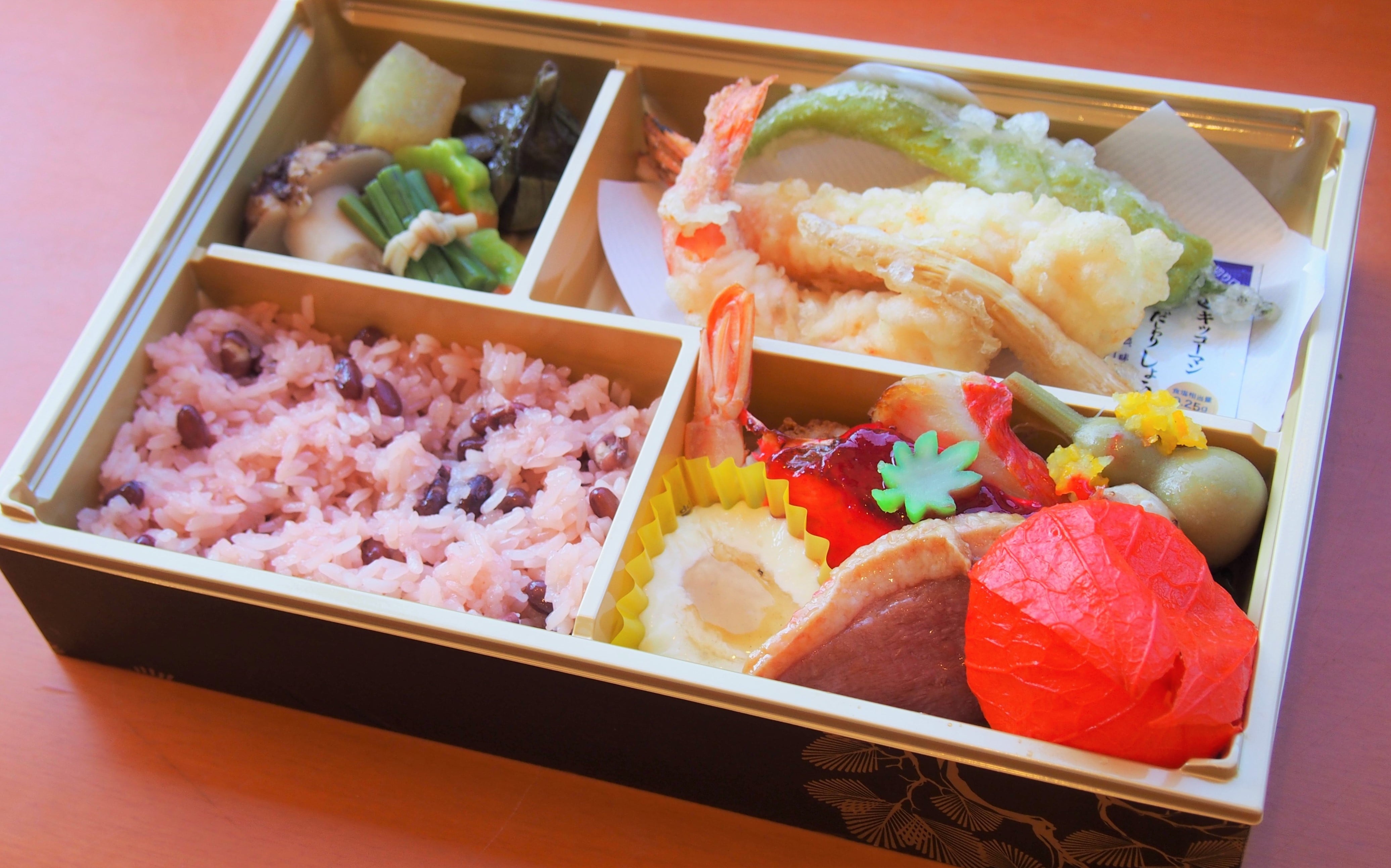8月20日(木)夕食　日本の夏を味わう！「スペシャル弁当」