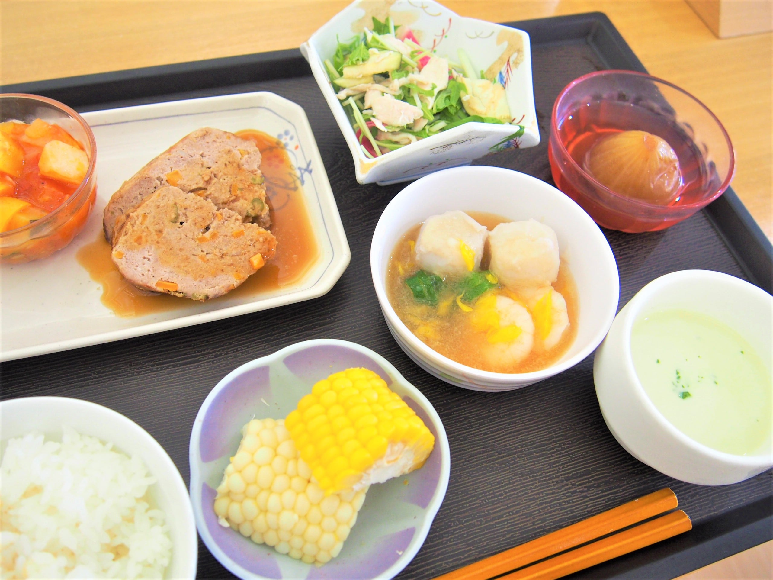 8月のスペシャルメニュー（夕食）