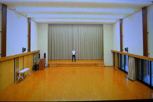 こんな広い会場の定点カメラです