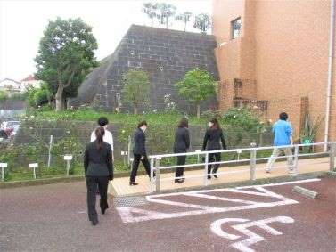 施設見学