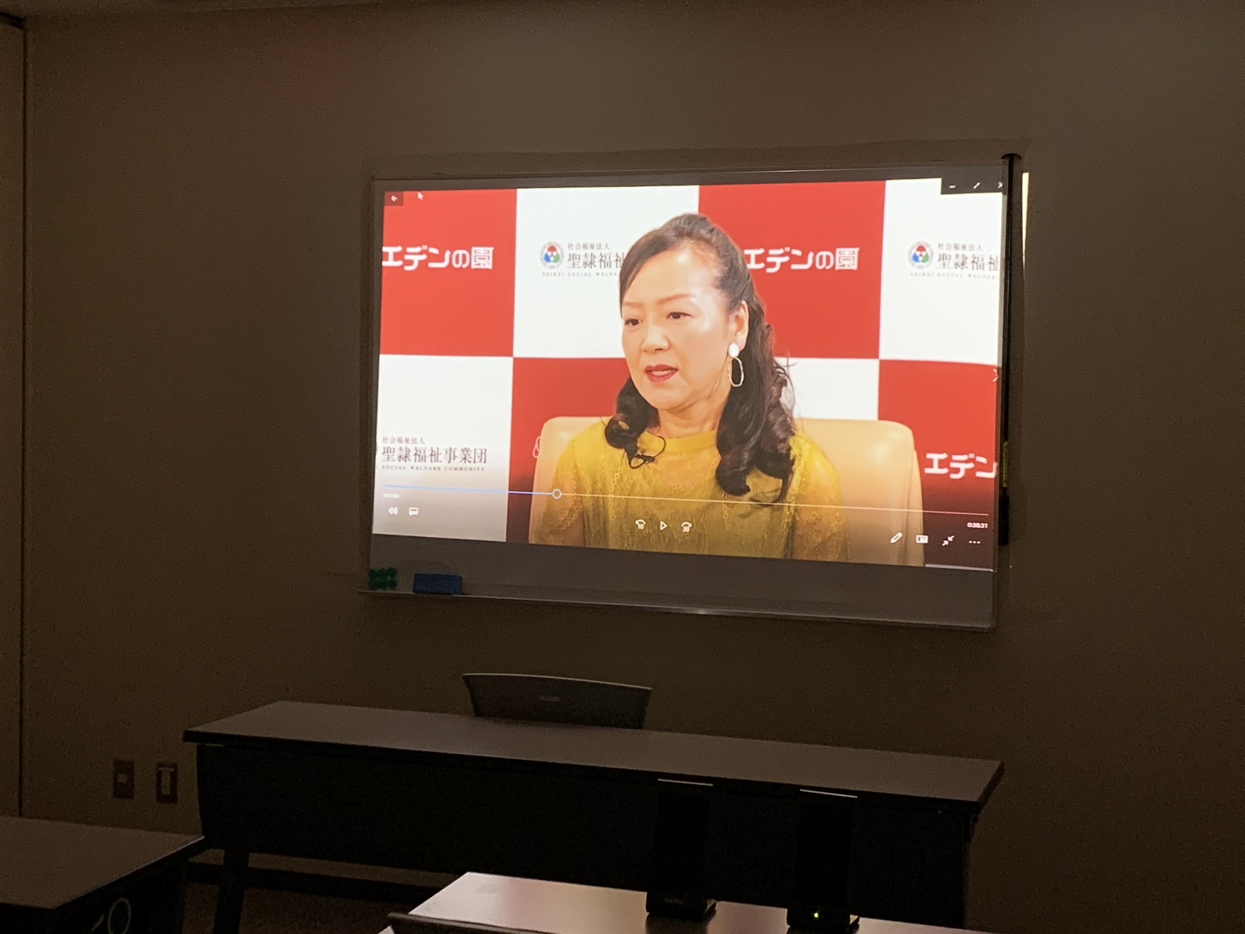 各地で、上映会も開催!!