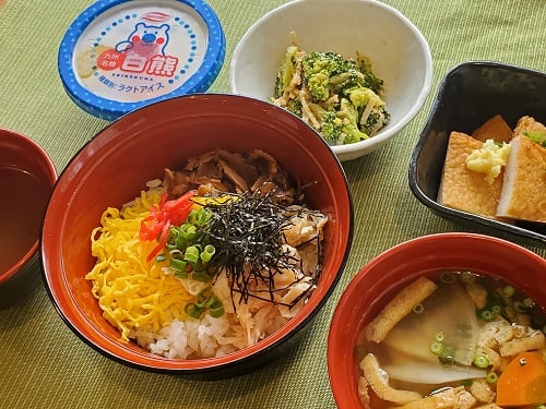 ■A食：奄美大島名物『鶏飯』