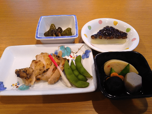 A食：鶏肉の梅肉粕漬け焼き