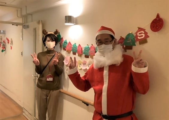 ここにも、サンタクロースとトナカイが・・・