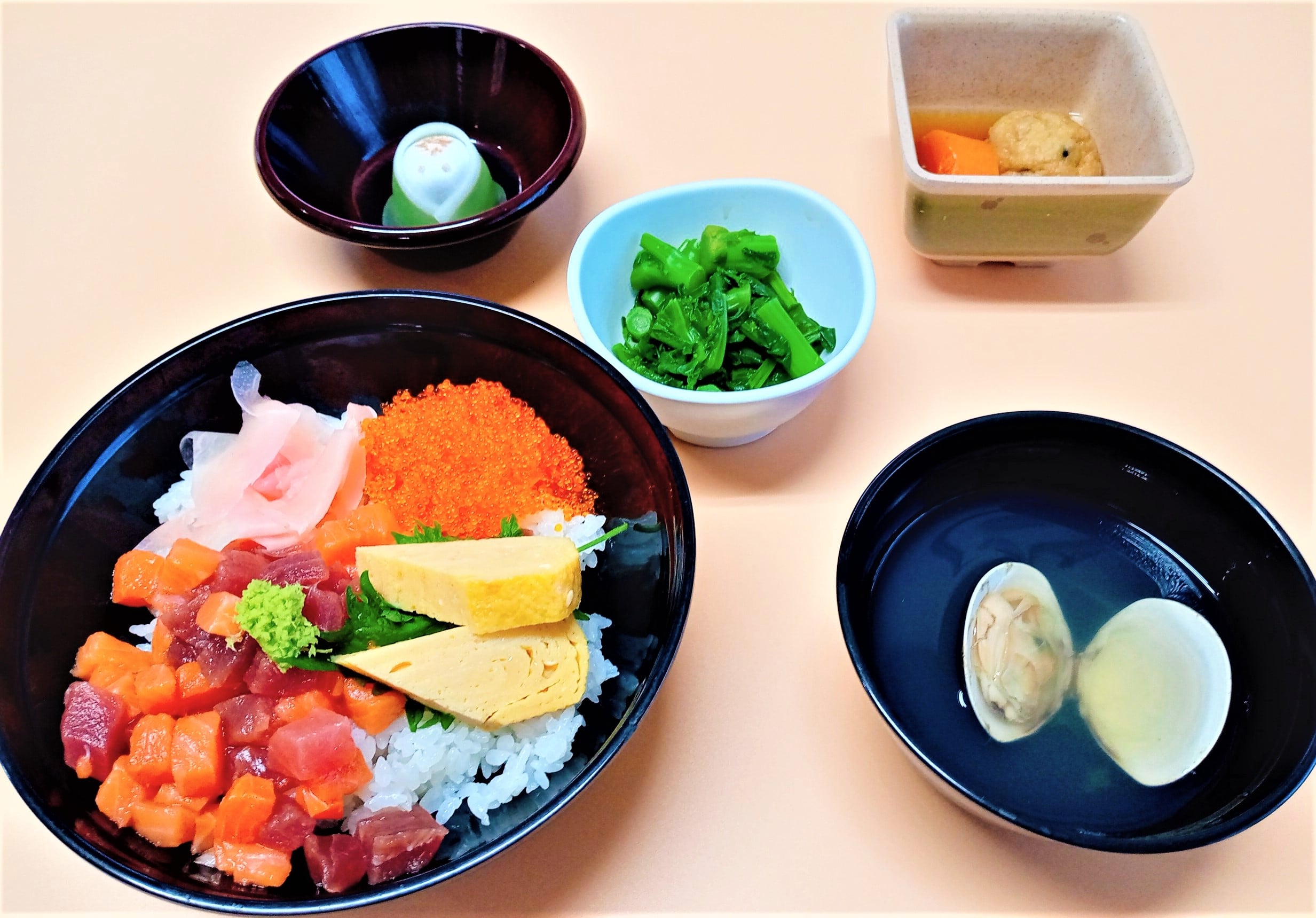 ひな祭りメニュー（夕食時に提供）