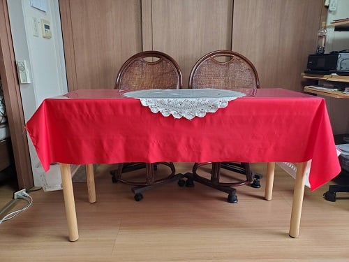 自慢の手作り家具①　～お手製ダイニングテーブル～