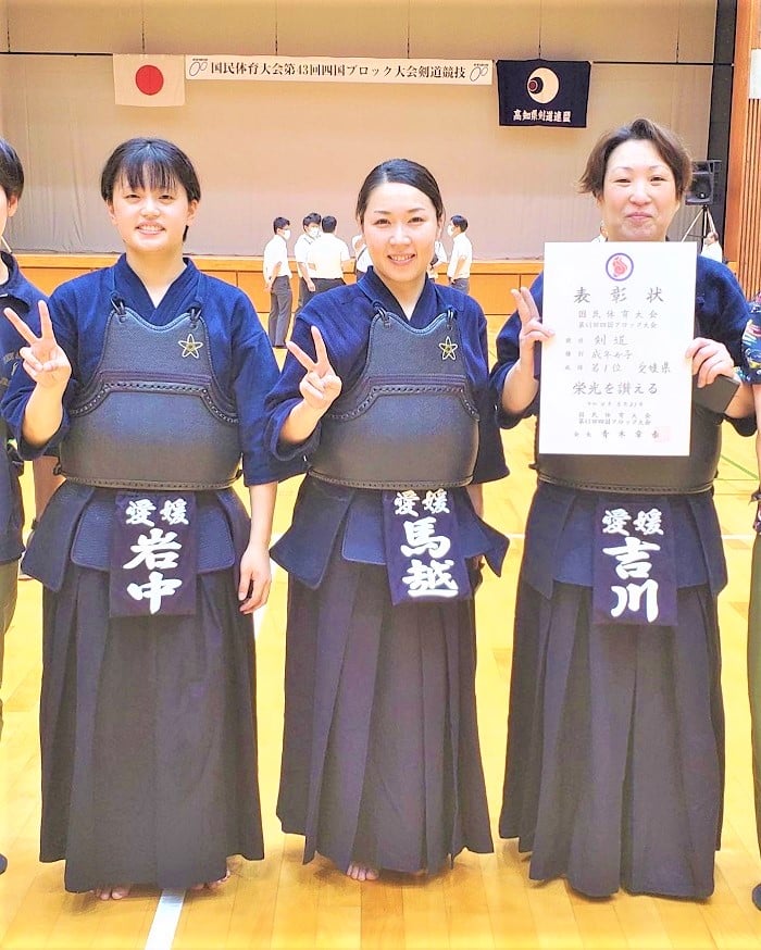 成年女子メンバー