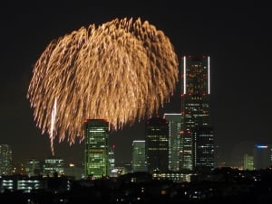 みなとみらいの夜空を彩る花火を楽しみました！