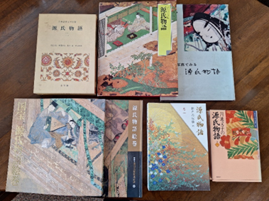 図書室はご入居者からご寄贈いただき、蔵書も増えています。