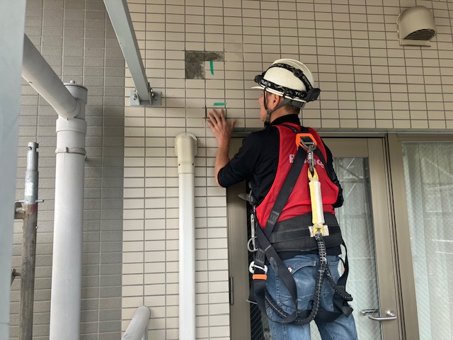 ベランダタイル交換作業