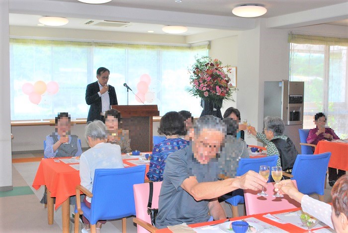 社会福祉法人 聖隷福祉事業団 青木善治理事長があさいつと乾杯
