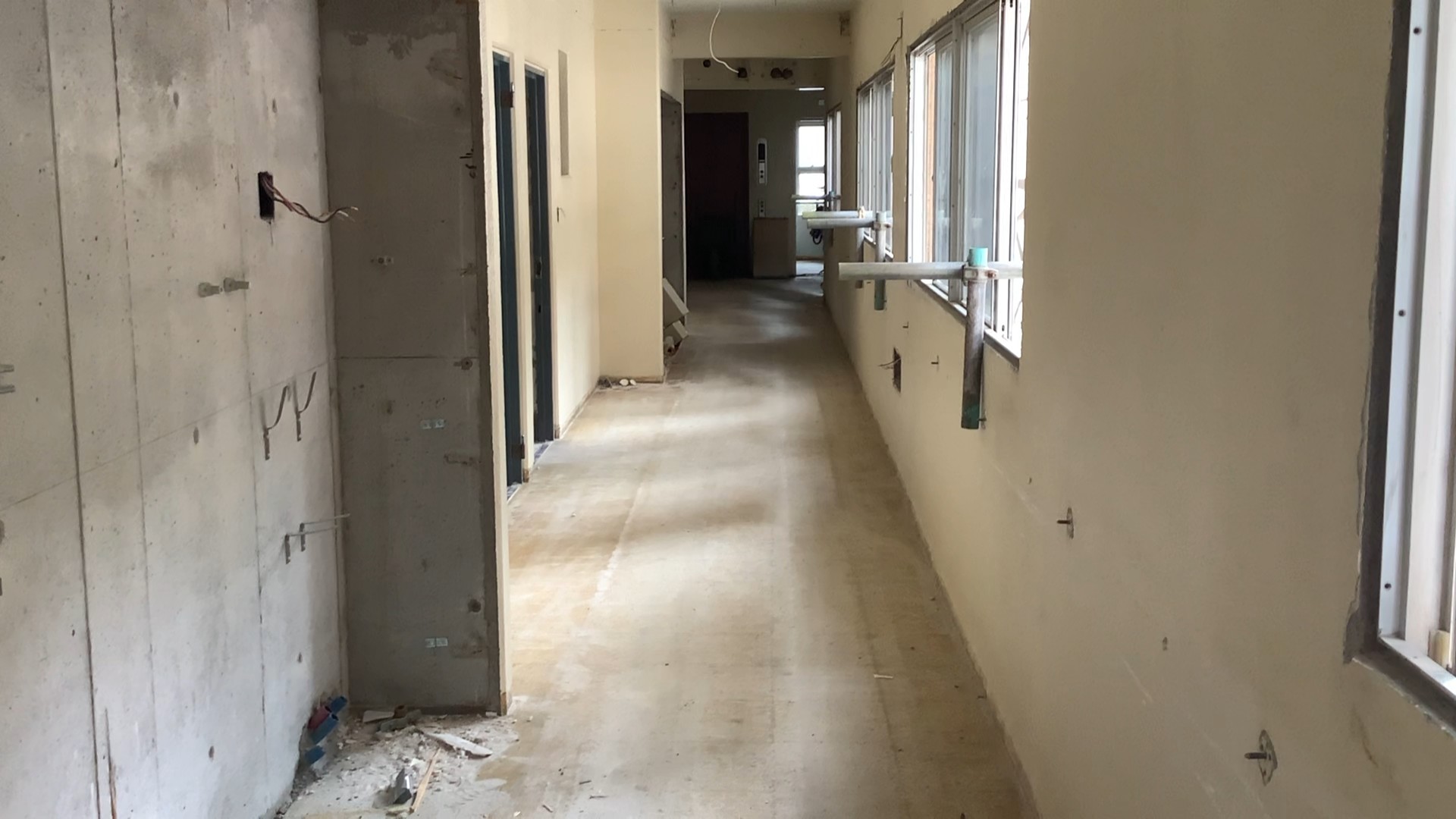 E棟廊下