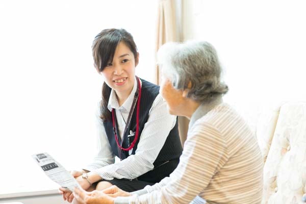 日々の相談ごとは生活サービス課職員へ