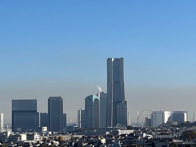 東の景色は、みなとみらい